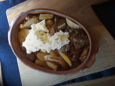 Roast beef with kajmak Enigma restoran delivery