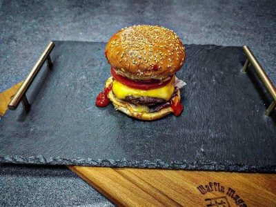 Cheeseburger classic burger Waffle magacin dostava