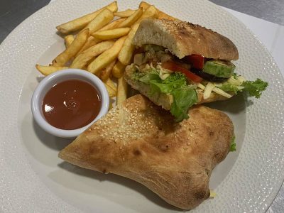 Veggie sandwich Brunch Lounge Promenada delivery