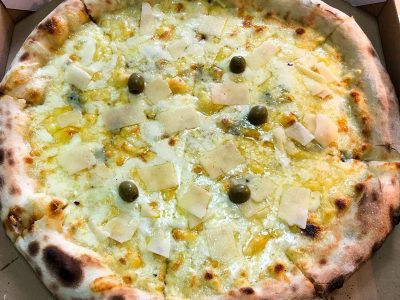Quattro formaggi pizza Il Padrino Obrenovac delivery