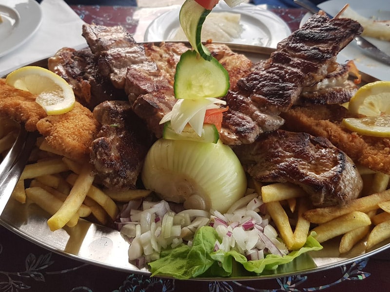 Plate Bosiljak for three persons delivery