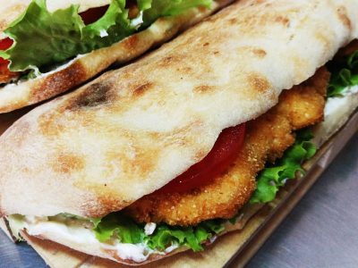 Pohovana piletina sendvič Đuka Picerija dostava