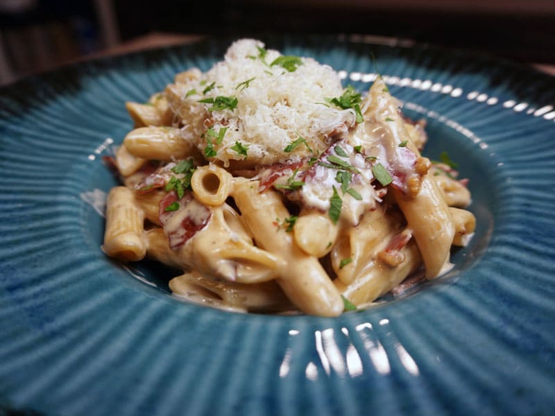 Penne with prosciutto delivery
