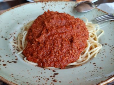Bolonjeze špagete Hemingvej dostava