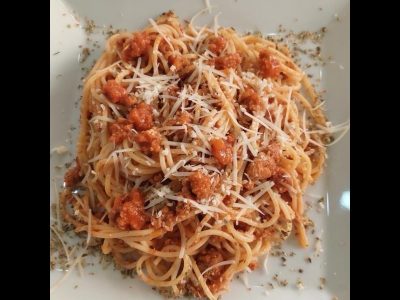 Bolognese pasta Dolce Mondo delivery