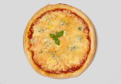 Quattro formaggi pizza Corso delivery