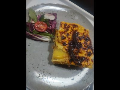 Obrok - Musaka sa krompirom, salata Balkan Ekspres Šabac dostava