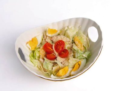 Cezar salata sa gamborima Moskva Kafana dostava