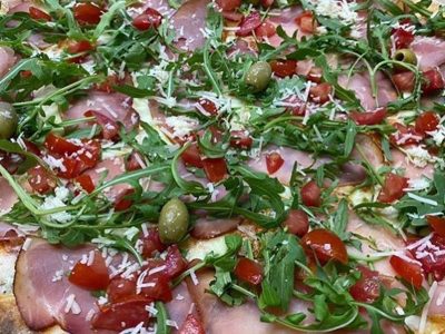 Bresaola pizza Kraljica Picerija delivery