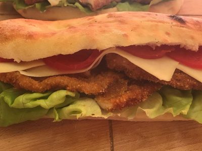 Sandwich with fried chicken Kraljica Picerija delivery