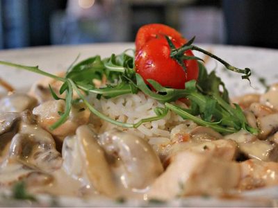 Chicken in mushrooms sauce Cyrano Caffe Pizzeria delivery