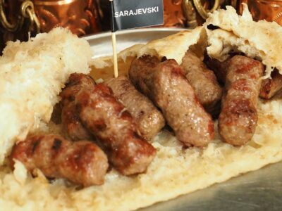 10 sarajevski cevapi MB Ćevap Bar delivery
