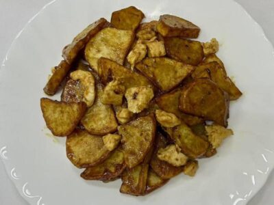 P9. Piletina sa krompirom Kineski Restoran 88 Crveni Zmaj dostava
