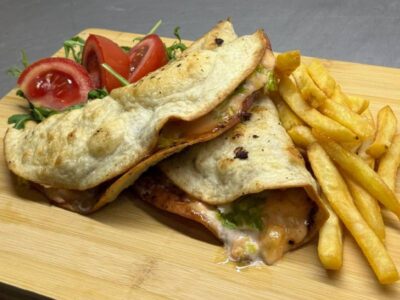 Pljeskavica tortilla Gdin Obrok delivery