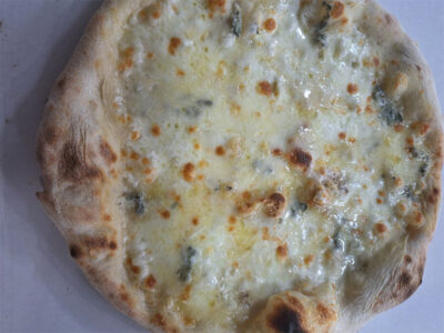 Quattro formaggi Da Antonio Pizza delivery