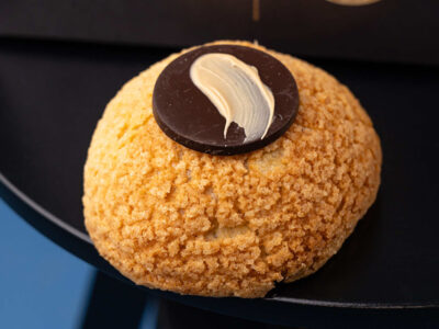 Puff Kinder Mona Lisa Burger Bar delivery