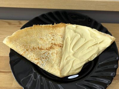 Pancake with white cream - make it by yourself Smiley Palačinke delivery