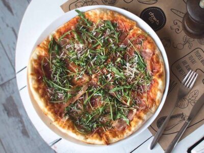 Pica goveđa pršuta Pizzeria 038 dostava