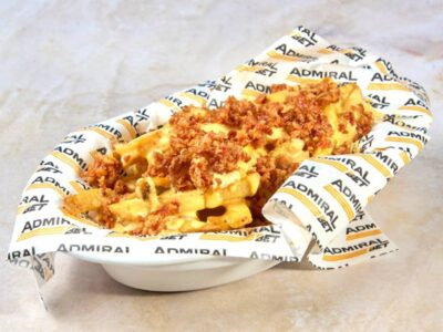 Cheese and bacon pomfrit Admiral Bet Pub dostava