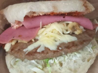 Pizza pljeskavica Simba Fast Food dostava