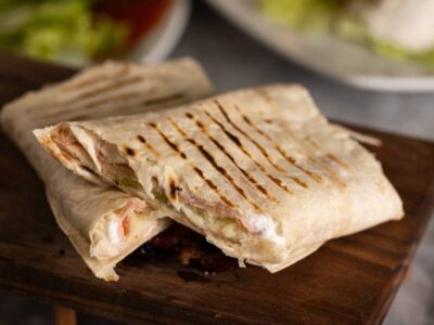 Student tortilla Pita Sa Salaša Ruma delivery