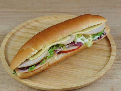 Smoked chicken fillet sandwich Hopster delivery