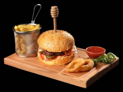 Smoked burger Košnica Gastro Pub dostava