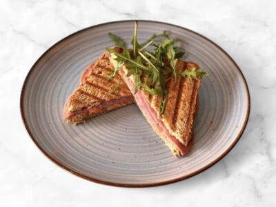 Toast with ham and cheese Kod Šmece delivery