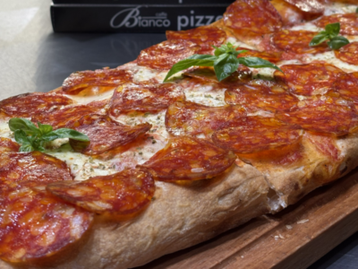 Romana pica parče sa kulenom Bianco Ruma dostava