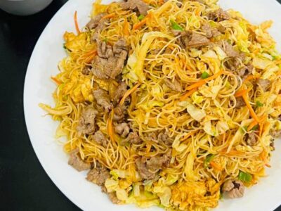 B016 Fried chinese noodles with veal Beijing Kineski Restoran delivery
