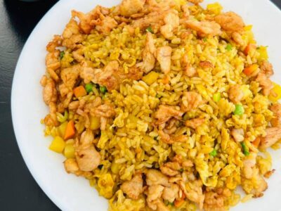 B007 Fried rice with curry and chicken Beijing Kineski Restoran delivery