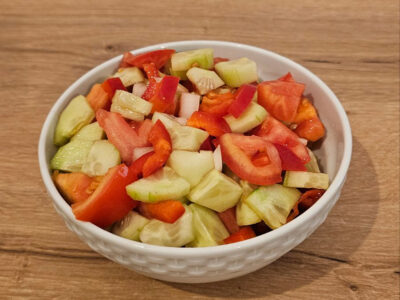 Srpska salata Food Distrikt dostava