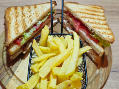 Tost sendvič 2 - sa šunkom Food Distrikt dostava