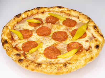 Peperoni pizza Trojka Picerija Cara Dušana dostava