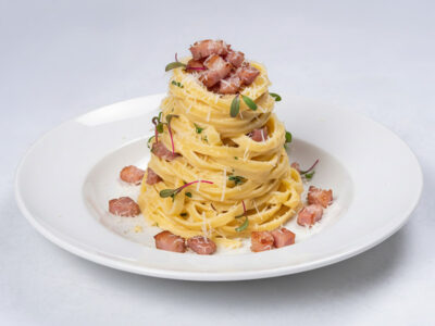 Carbonara pasta Constantin Restoran delivery