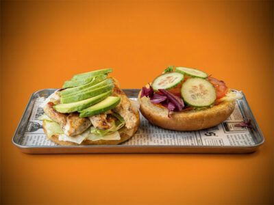 Chicken avocado burger Fabrika Kafeterija dostava