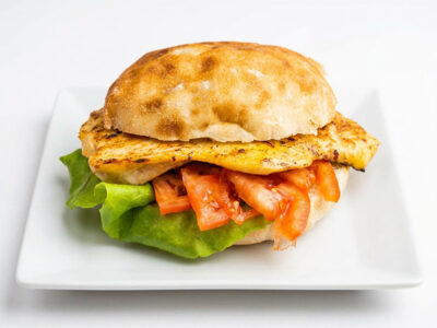 Chicken fillet in a bun Njuškica Fast Food delivery