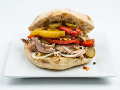 Roasted chicken in a bun Mister Sač delivery