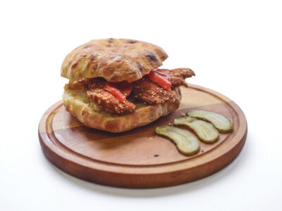 Fried chicken sticks in sesame Ja i Majka delivery