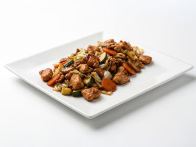 Chicken with mushrooms and vegetables in soya sauce Dva Štapića delivery