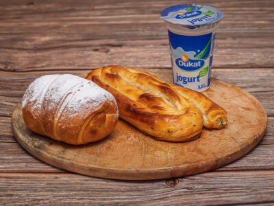 Pita sir + buhtla džem + jogurt Skroz Dobra Pekara Šabac dostava