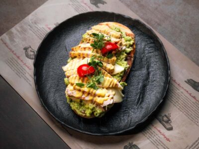 Sandwich with chicken and provolone cheese Balkan Distrikt delivery