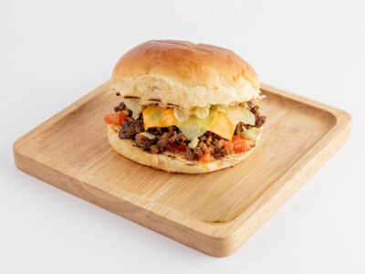 Serbian burger Ja i Majka delivery