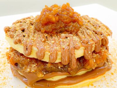 American pancakes with apple and cinnamon Rocket Novi Beograd delivery