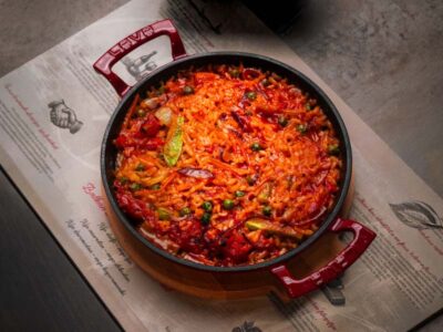 Baked creamy seasonal vegetable risotto Balkan Distrikt delivery