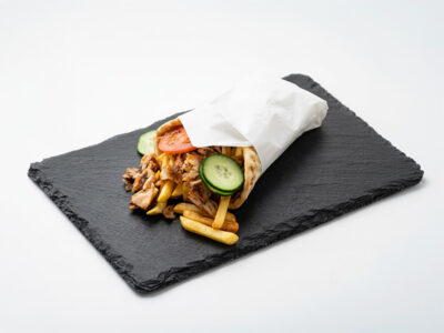 Chicken gyros in a pie Rumski Giros delivery