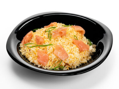 Eggs with smoked salmon Sushi Queen & Pasta Queen delivery