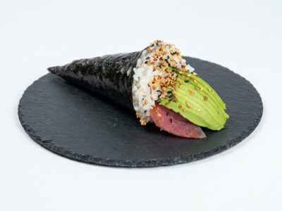 Salmon temaki Sushi Queen & Pasta Queen delivery