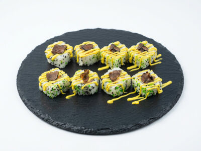 Nikko roll Sushi Queen & Pasta Queen delivery