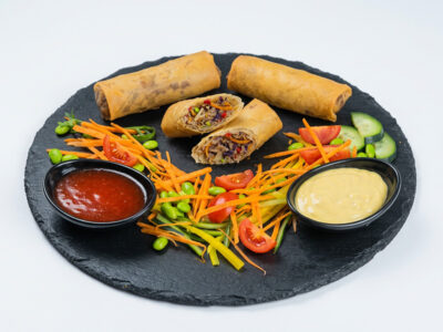 Warm spring rolls with meat Sushi Queen & Pasta Queen delivery